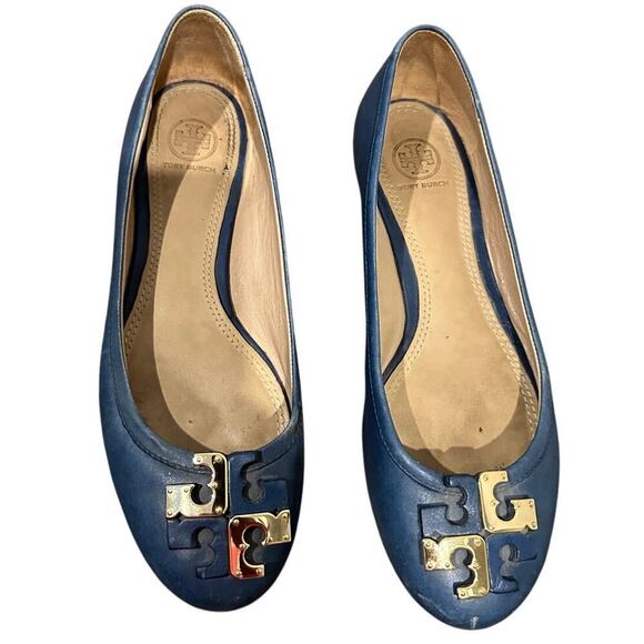 Tory Burch Size 7.5 Blue Gold Logo Leather Slip On Flats Workwear Office Shoes - Picture 1 of 10